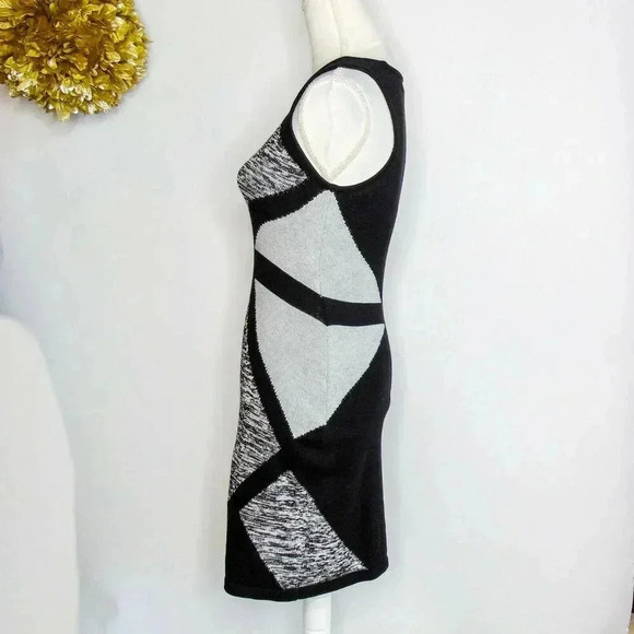 Trina Turk Womens Deirdre Mini Sweater Dress Gray Black Geometric Space Dye S - Picture 3 of 6